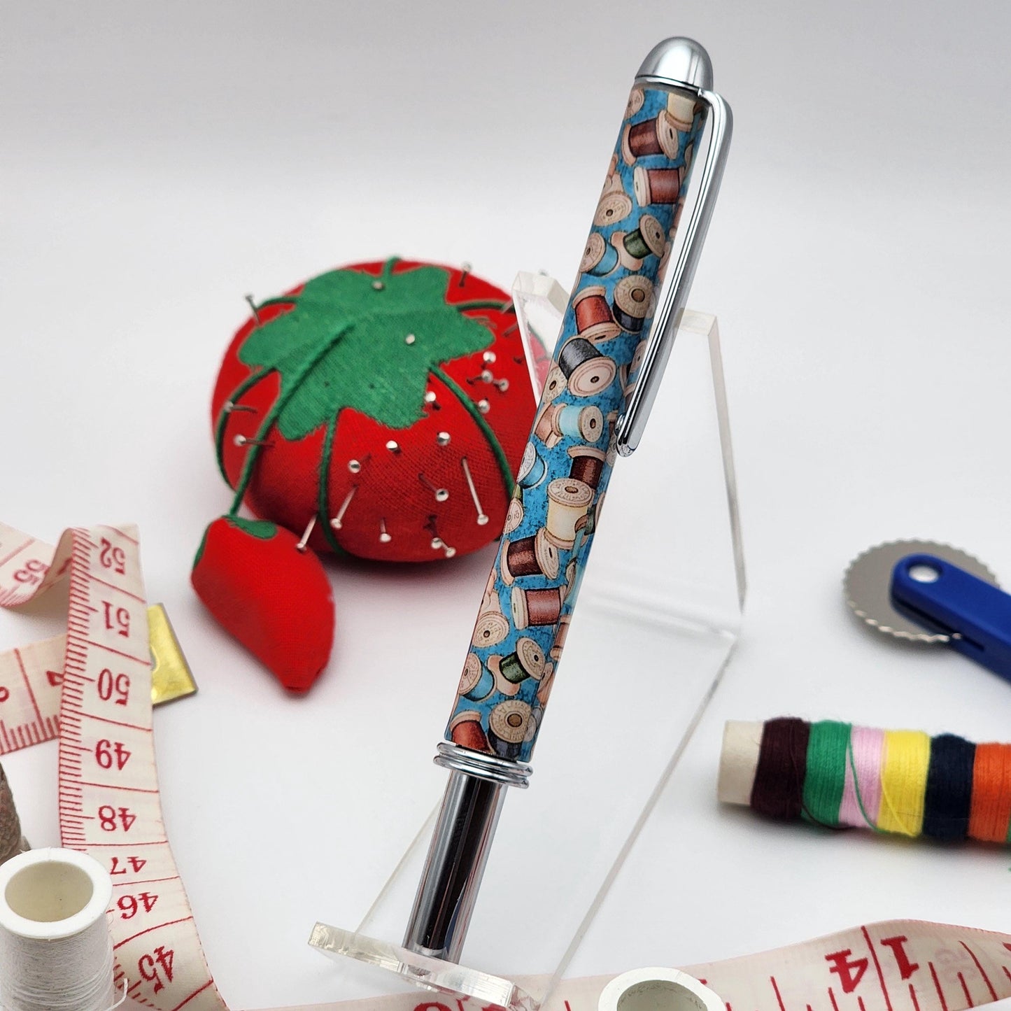 Single Blade Seam Ripper | Crafting | Quilting | Sewing | Darning | Applique | Hemming | Blanket Stitch | Running Stitch | Cross Stitch