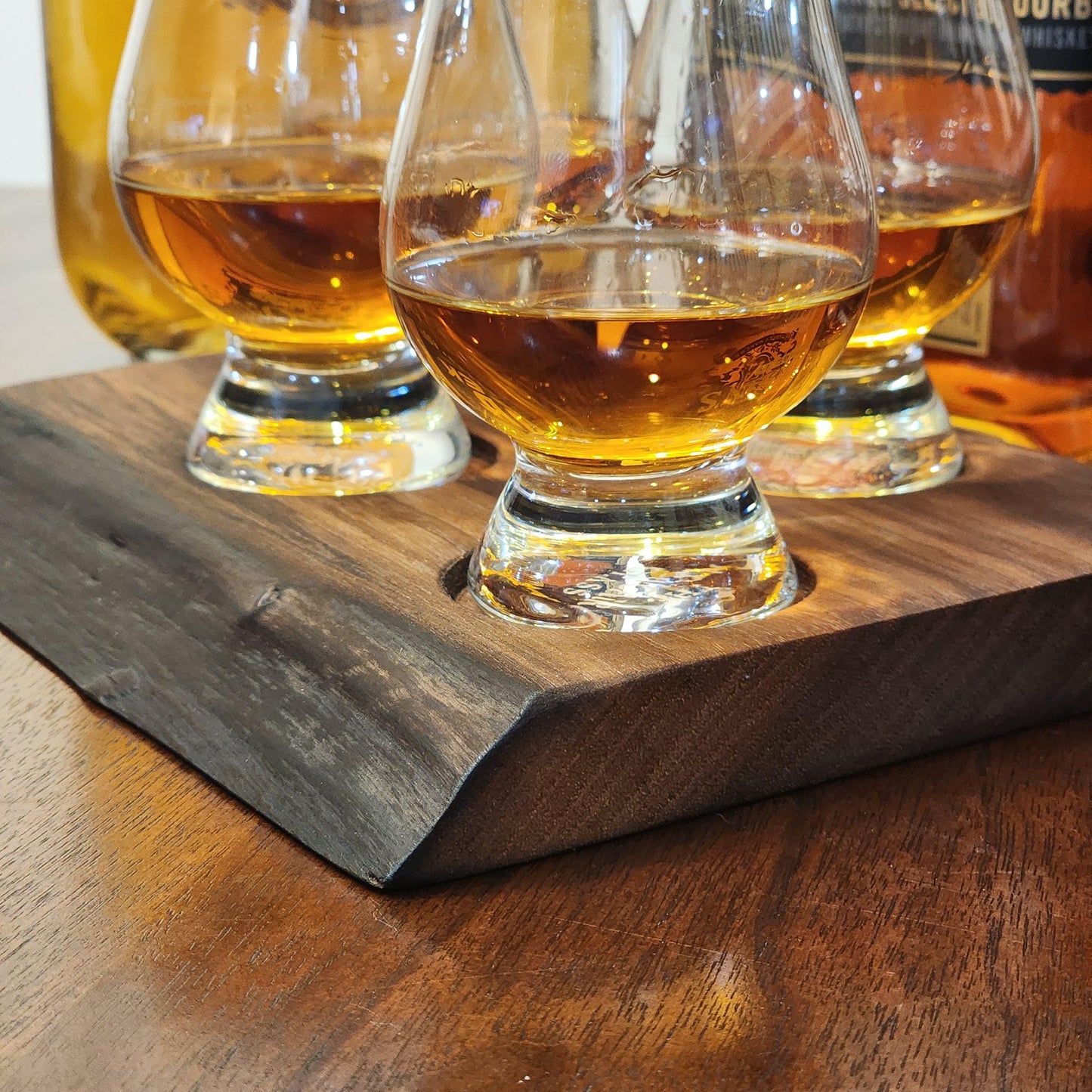 Whiskey Flight - Live Edge Walnut - Hardwood - Home Entertainment - Bourbon Flight - Handmade - Wood - Decorative - Bar Accessory