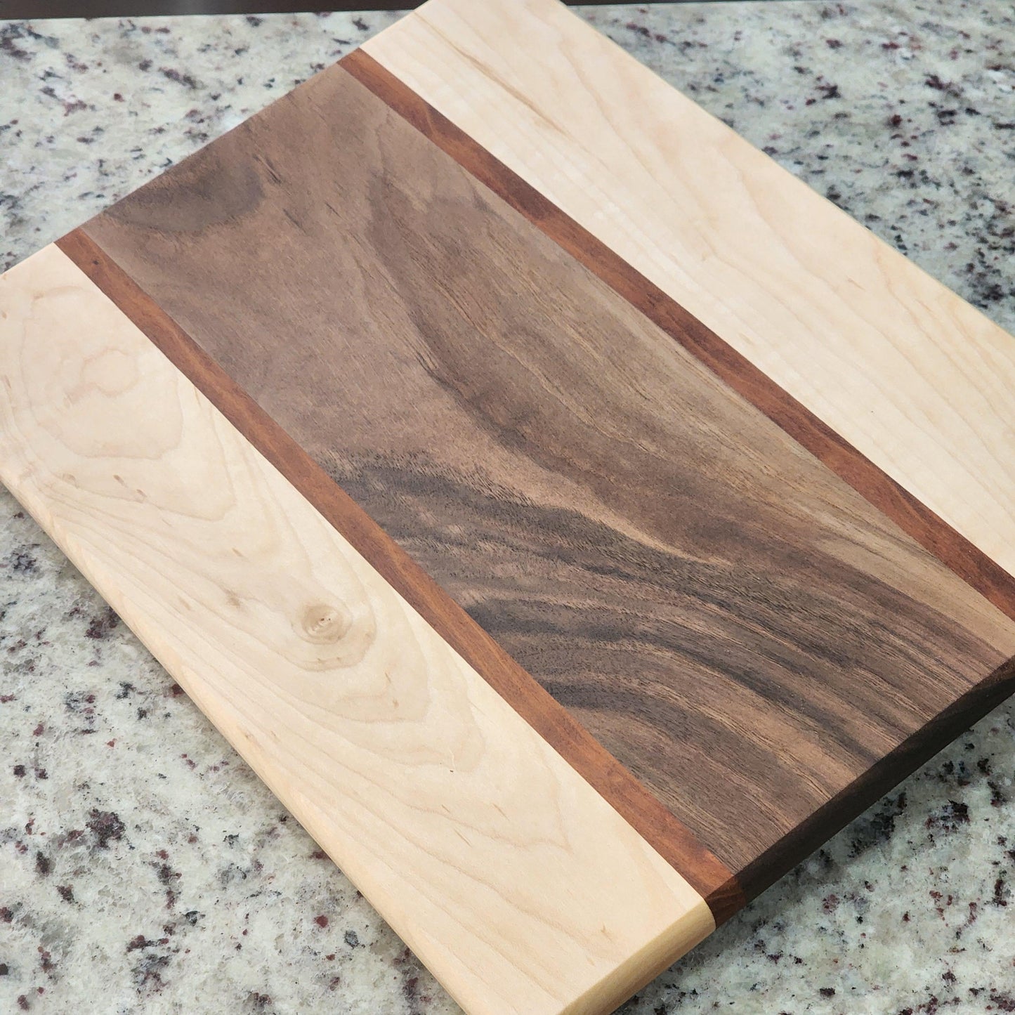 Cutting Board | Handmade | Hardwood | Cherry | Maple | Walnut | Kitchen Decor | Home Cooking | Wedding Gift | Chef Gift | Housewarming Gift