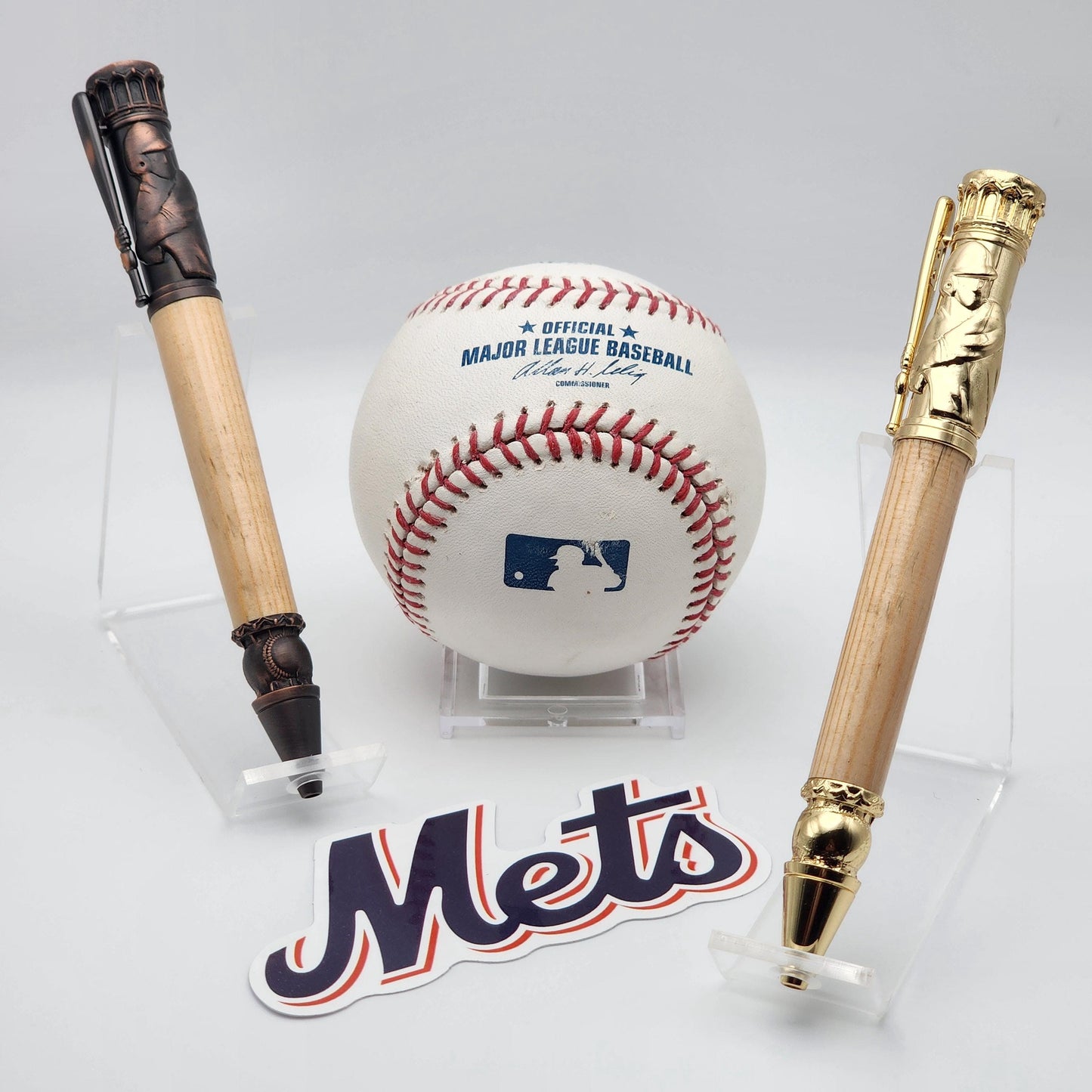New York Mets Pen – Made from Shea Stadium Seating · Baseball Kit Bolt-Action Pen · MLB Collectible · Mets Fan Gift