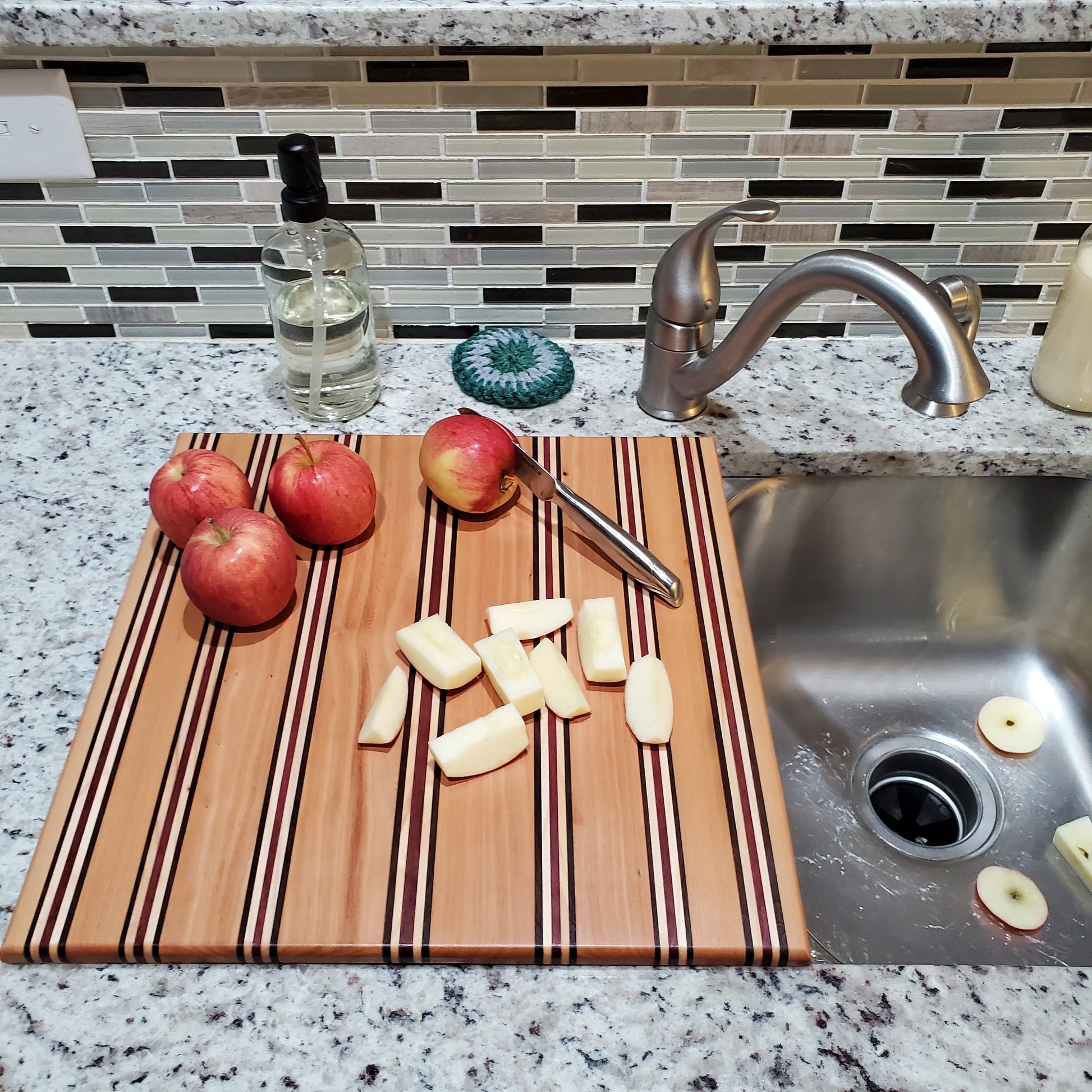 Custom Made Cutting Boards - Hardwood Cutting Boards - Handmade - Domestic Hardwood - Exotic Hardwood - Small - Medium - Large - Kitchen