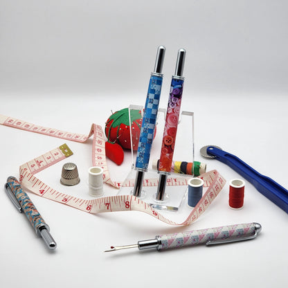 Small and Large Seam Ripper | Crafting | Quilting | Sewing | Darning | Applique | Hemming | Blanket Stitch | Stitch | Cross Stitch
